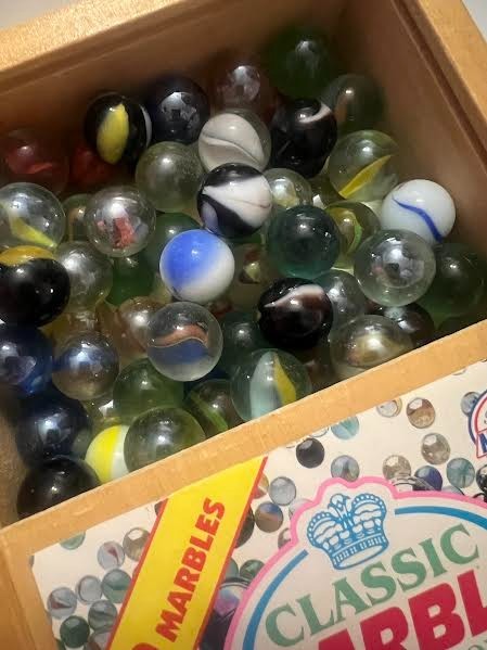Imperial Classic 100 Marble Collection Real Wooden Box 1998