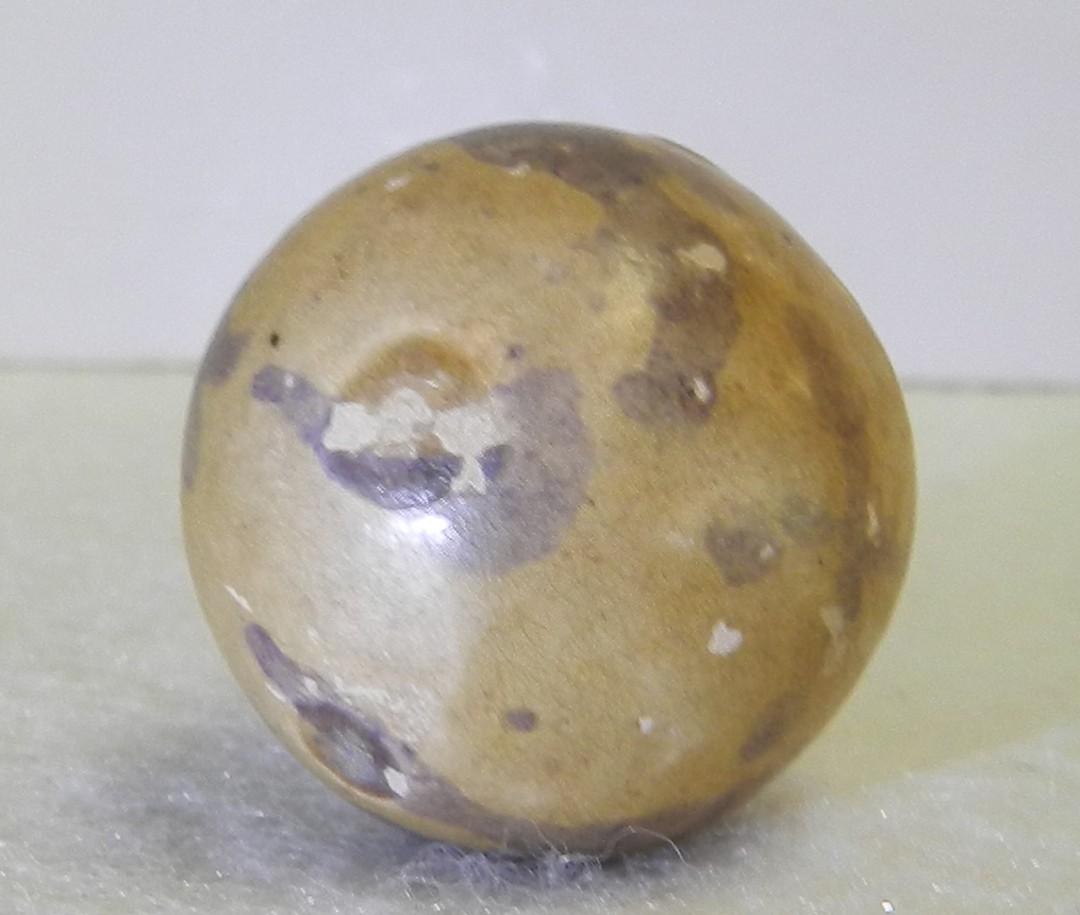 #21036m Vintage Ohio Made Rolled Commie Clay Shooter Marble .92 Inches