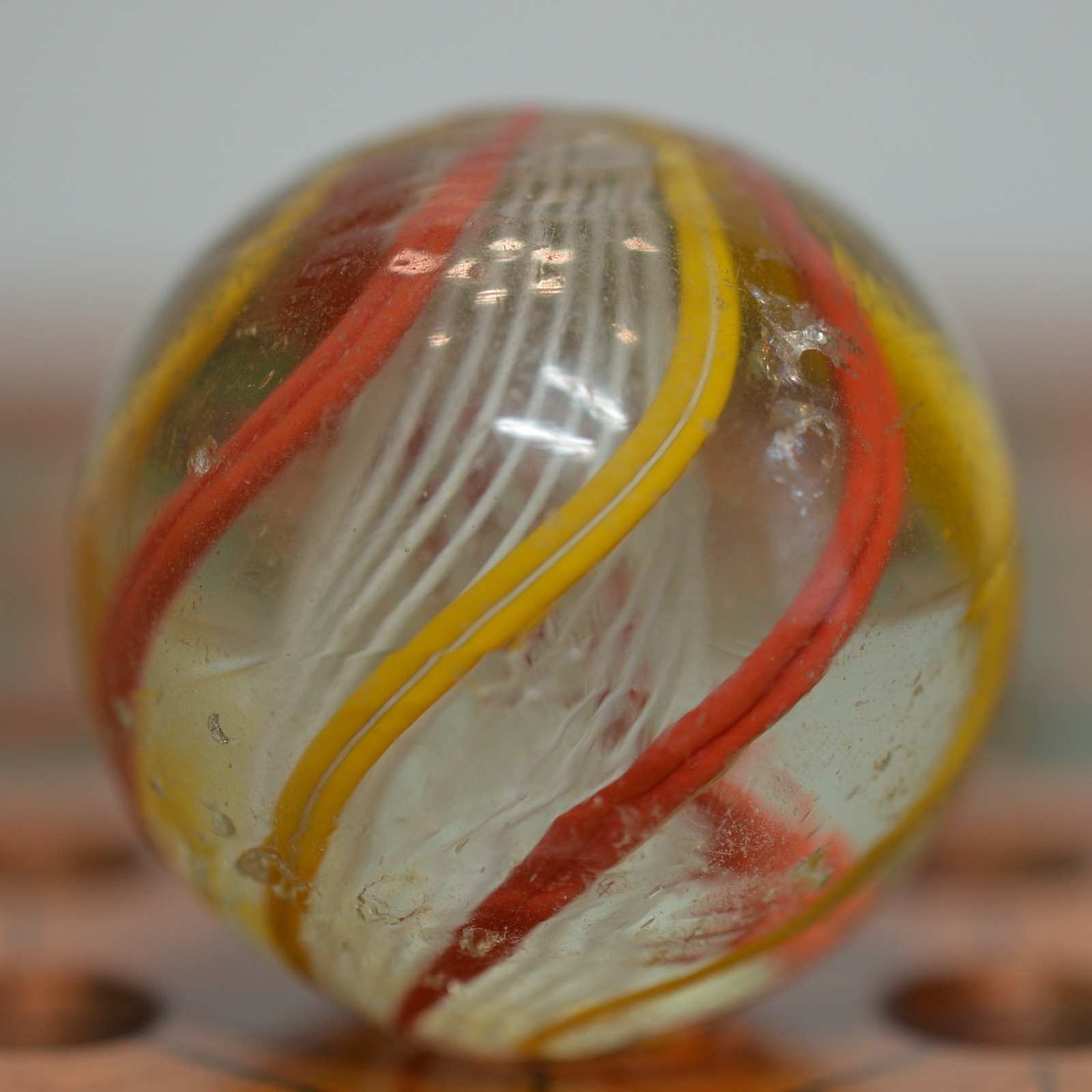 Handmade White Latticinio Swirl Marble, Shooter 1.23in Near Mint 1860-1920 S1560
