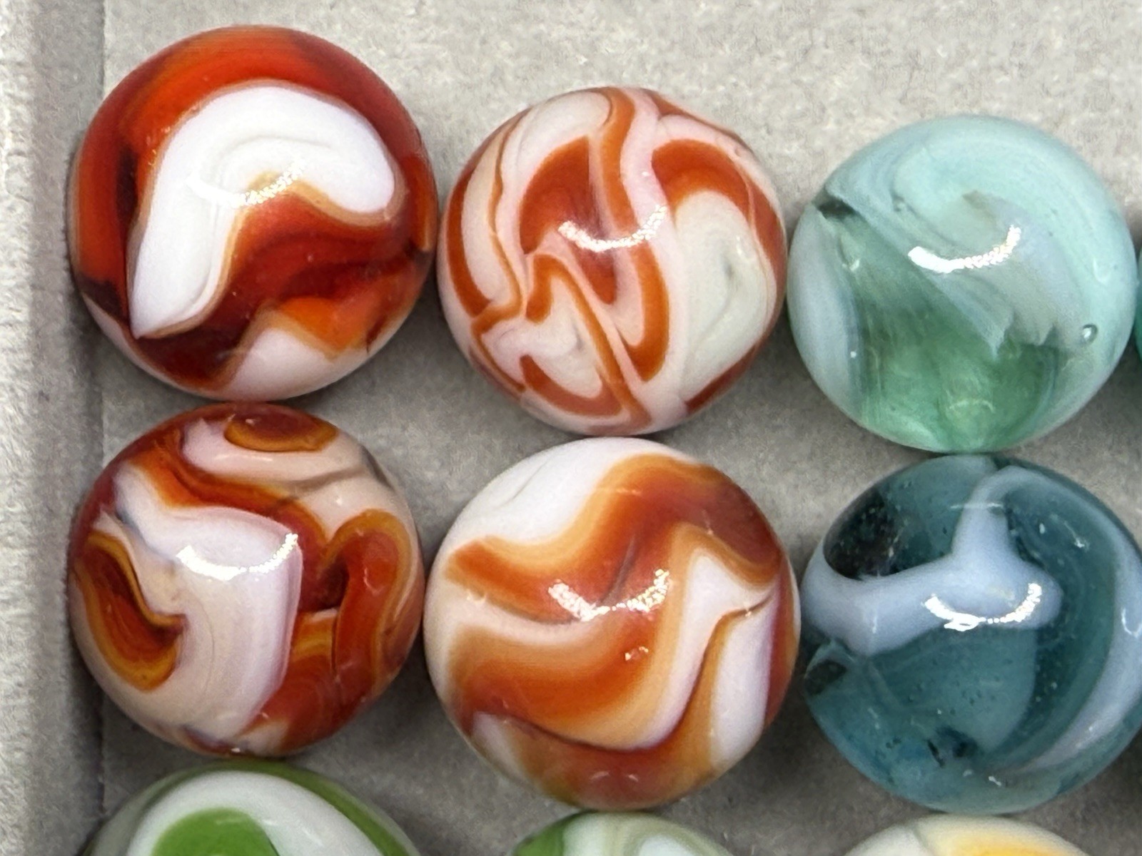 Lot of 16 Vintage Alley Champion Ravenswood West Virginia Marbles NM To NM(+)