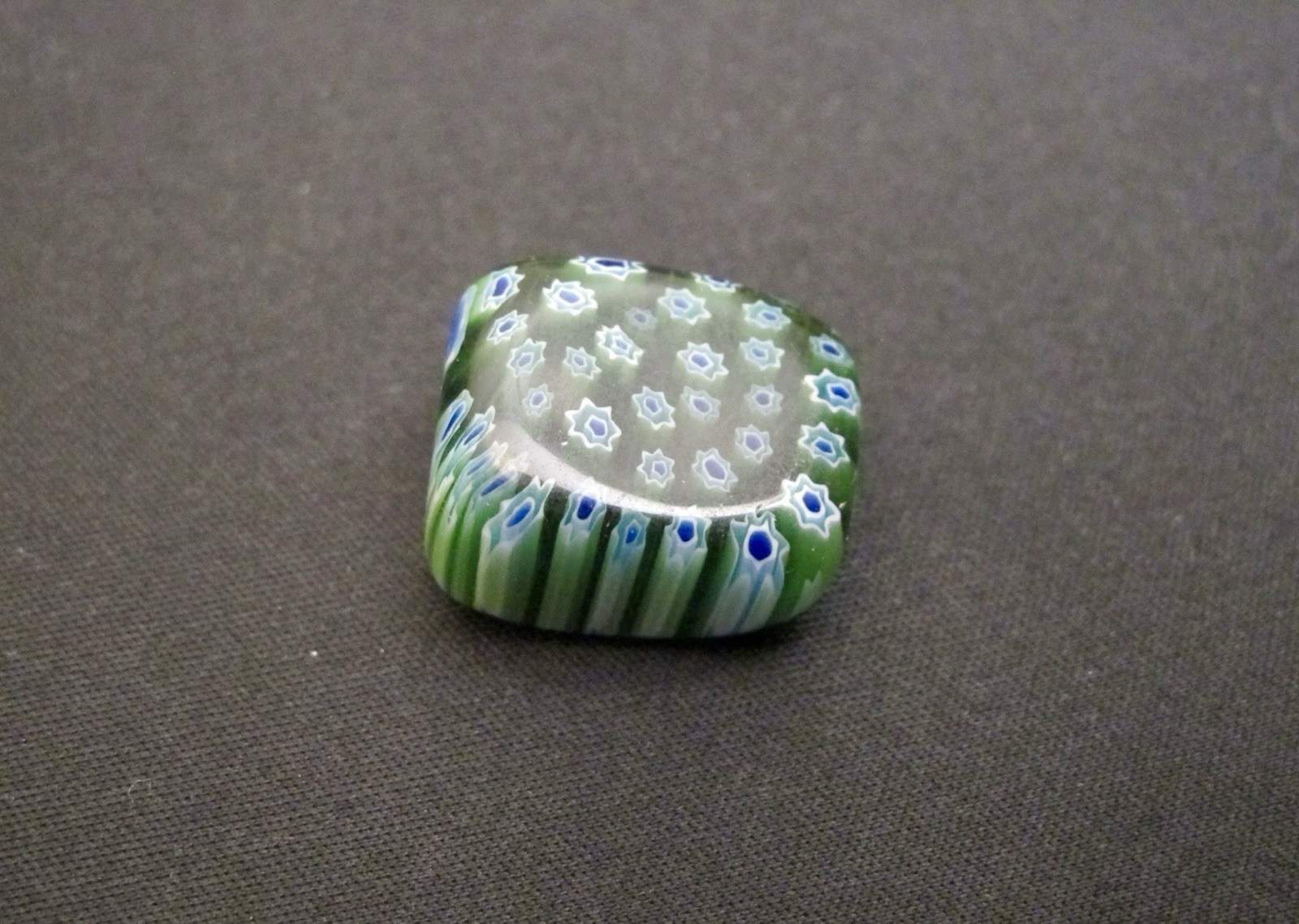 “ITALY”Vtg Murano Millefiori Glass multi-colored floral Bead Green & Blue Pillow