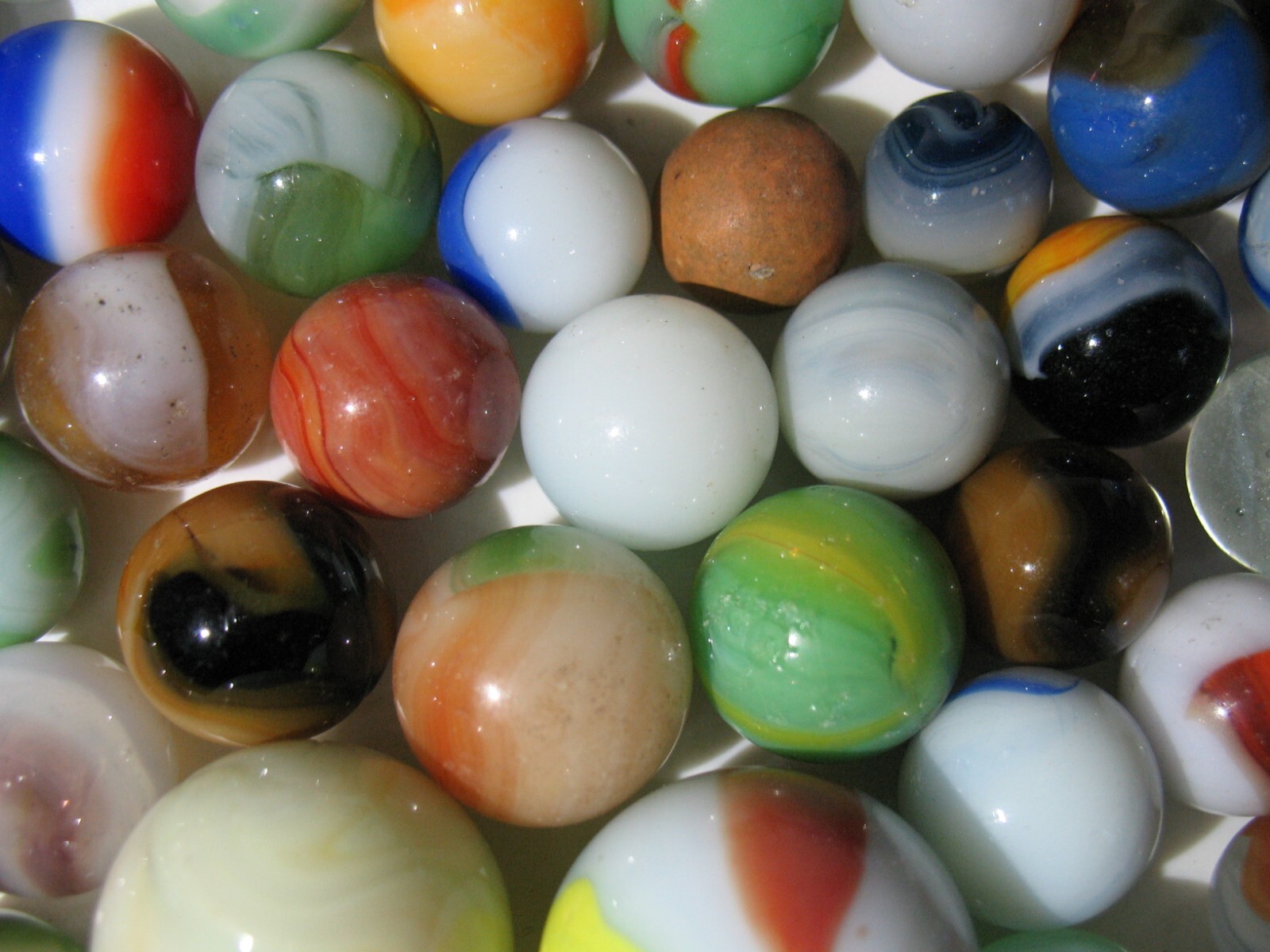 154+ Machine Made Marbles Various Makers +Types .45 to 1.01″ dia