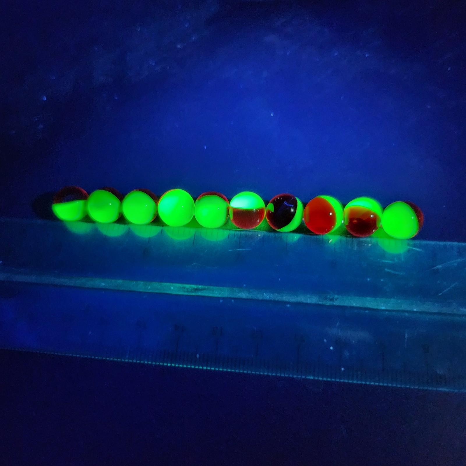 Lot Of 10 Red Vaseline Glass Uranium Glass Marbles Uv Glow