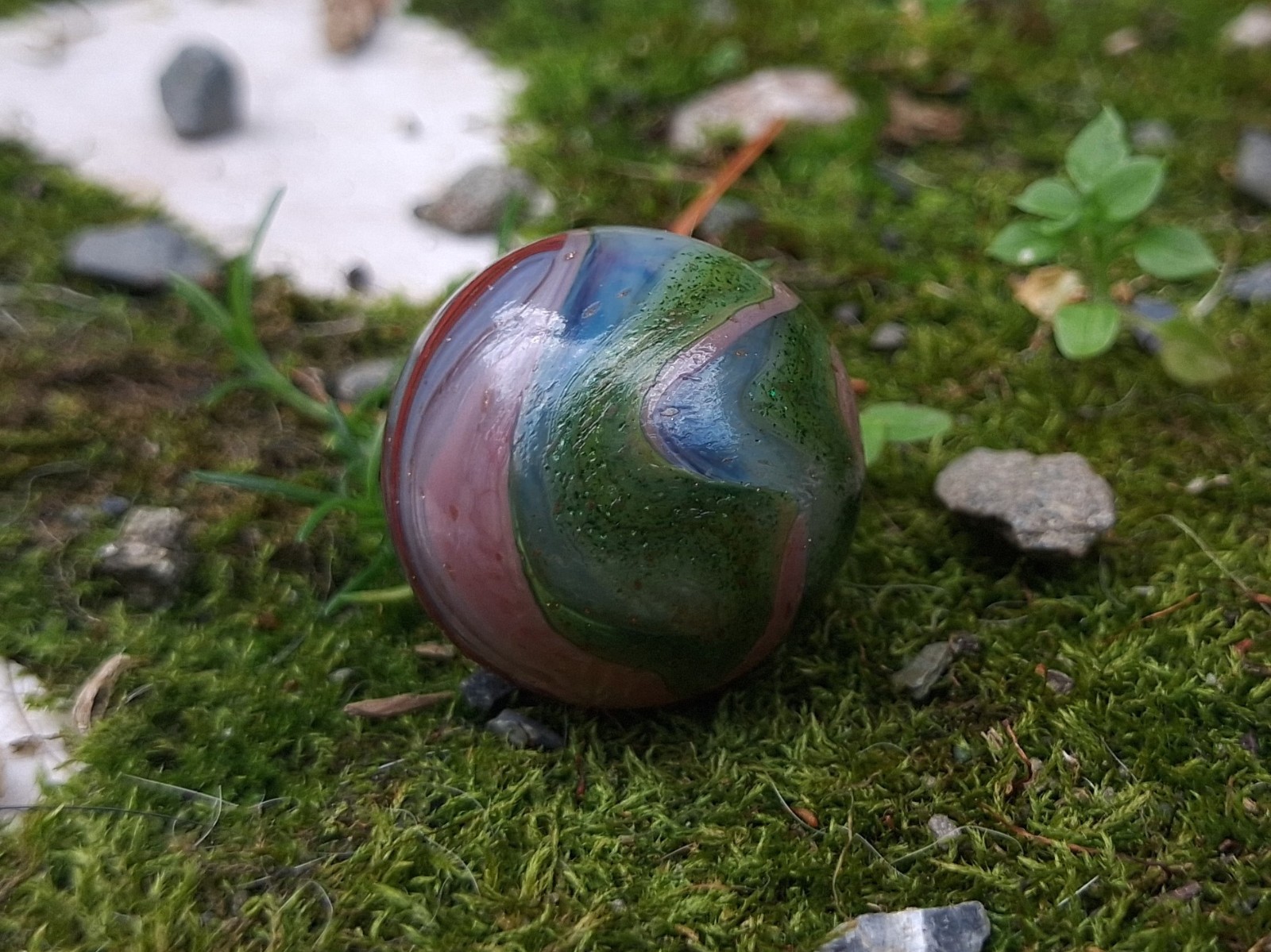 JABO/DAS Translucent Brick Lutz AV Swirl Marble Size .72 Mint Asmade