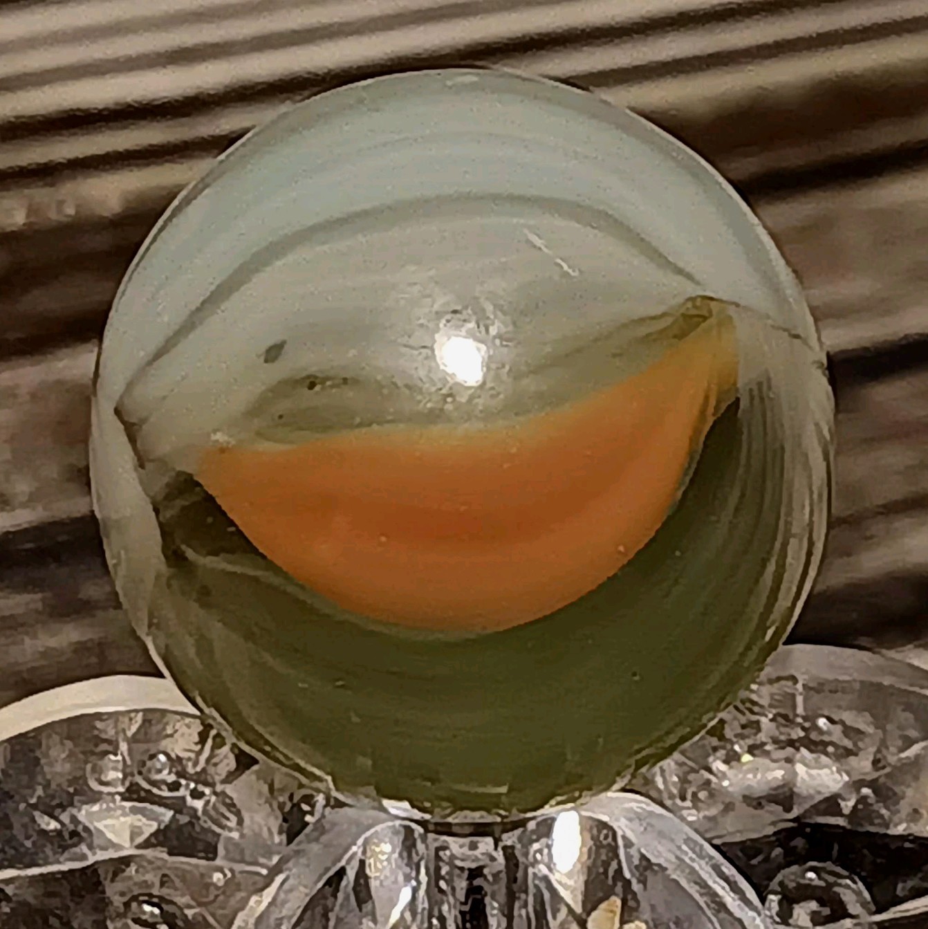 Vitro Agate Marble. W-Aventurine. 5/8″ Mint(-)