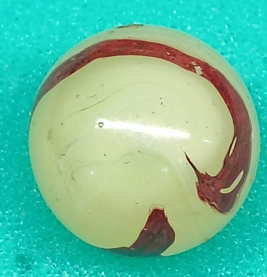 Vintage AKRO AGATE Lemonade Oxblood Swirl UV Translucent Base Marble .64″ N-Mint