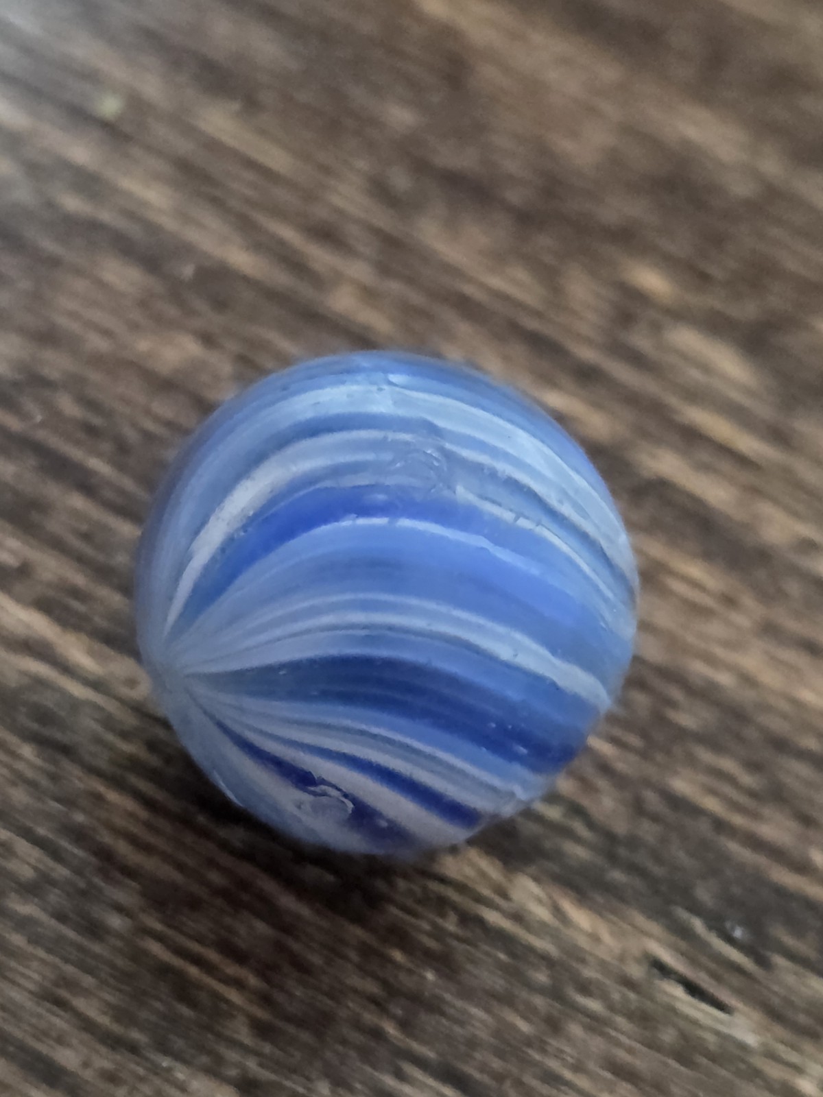 Vintage Handmade .82″ German Blue Onionskin Marble White Aysmmetric Pink Streak