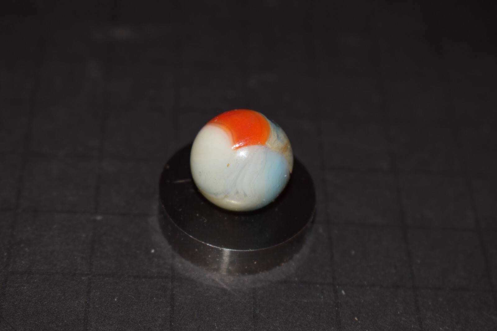 💥 Vintage Vitro Trilite Horsehair 🐴Toy Marble Size .625″=5/8″=16mm MINT