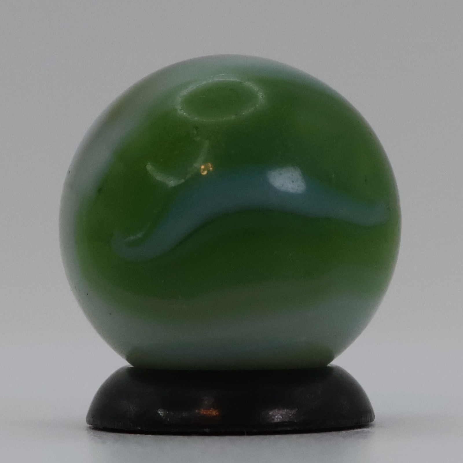 5/8″ Vitro Agate Easter Egg Marble NM+