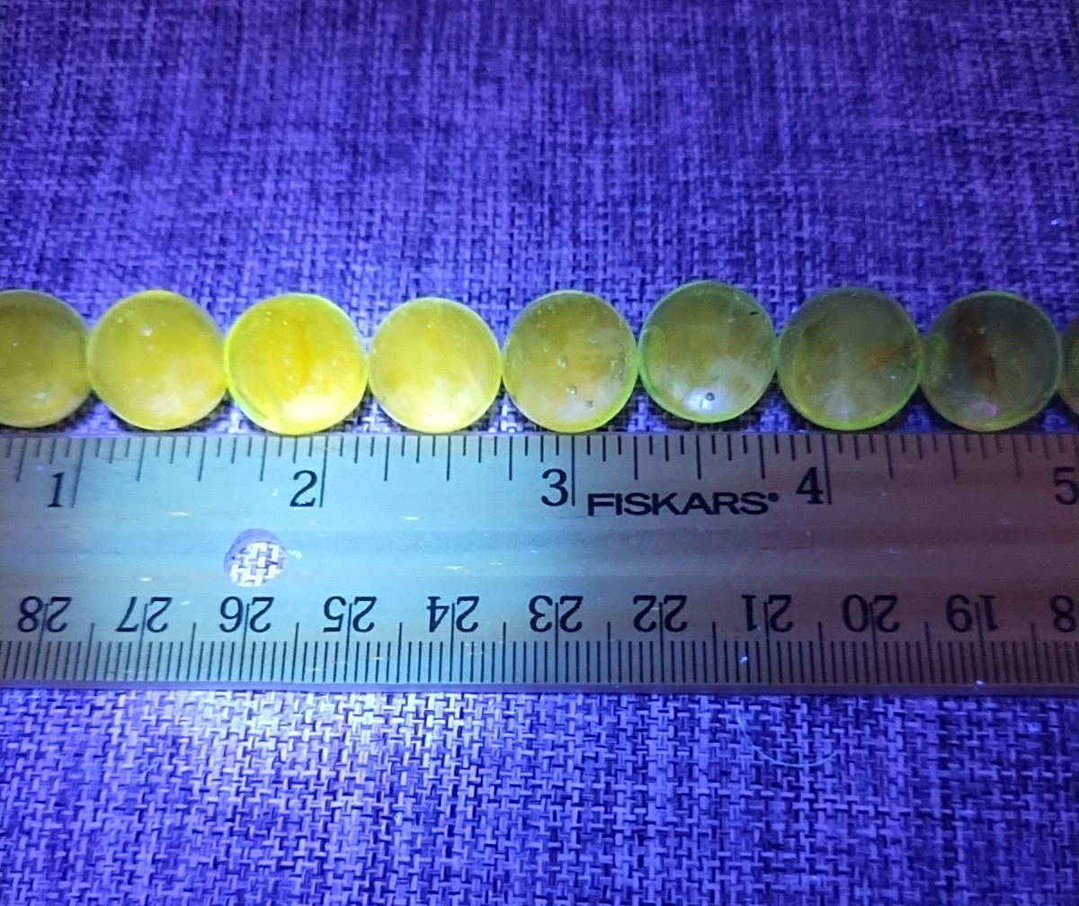 Lot of 10 Light Aqua Green/Blue Uranium Marbles UV Glow Peewees