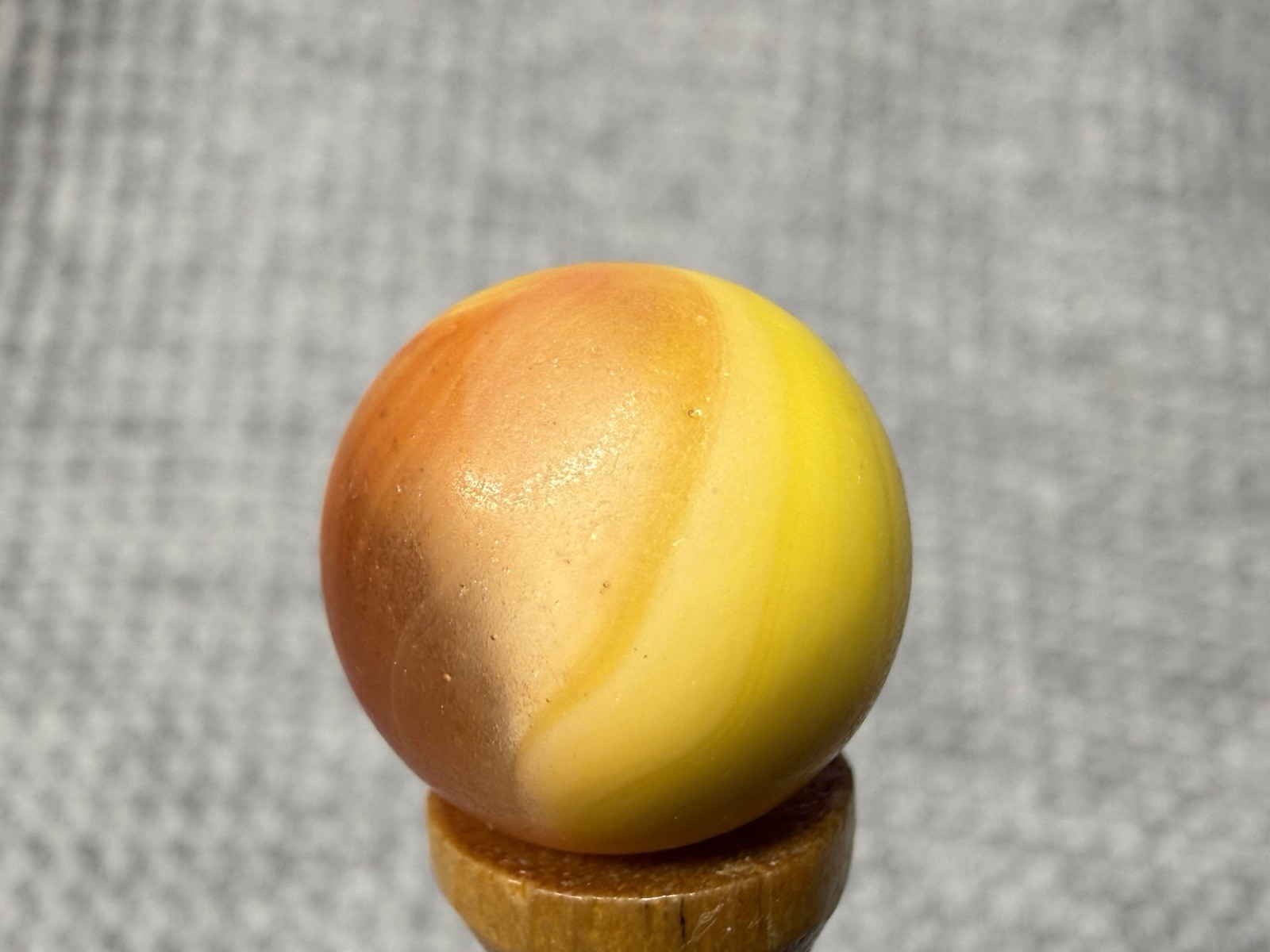 Akro Agate Yellow Red Popeye Marble .59” NM(-)