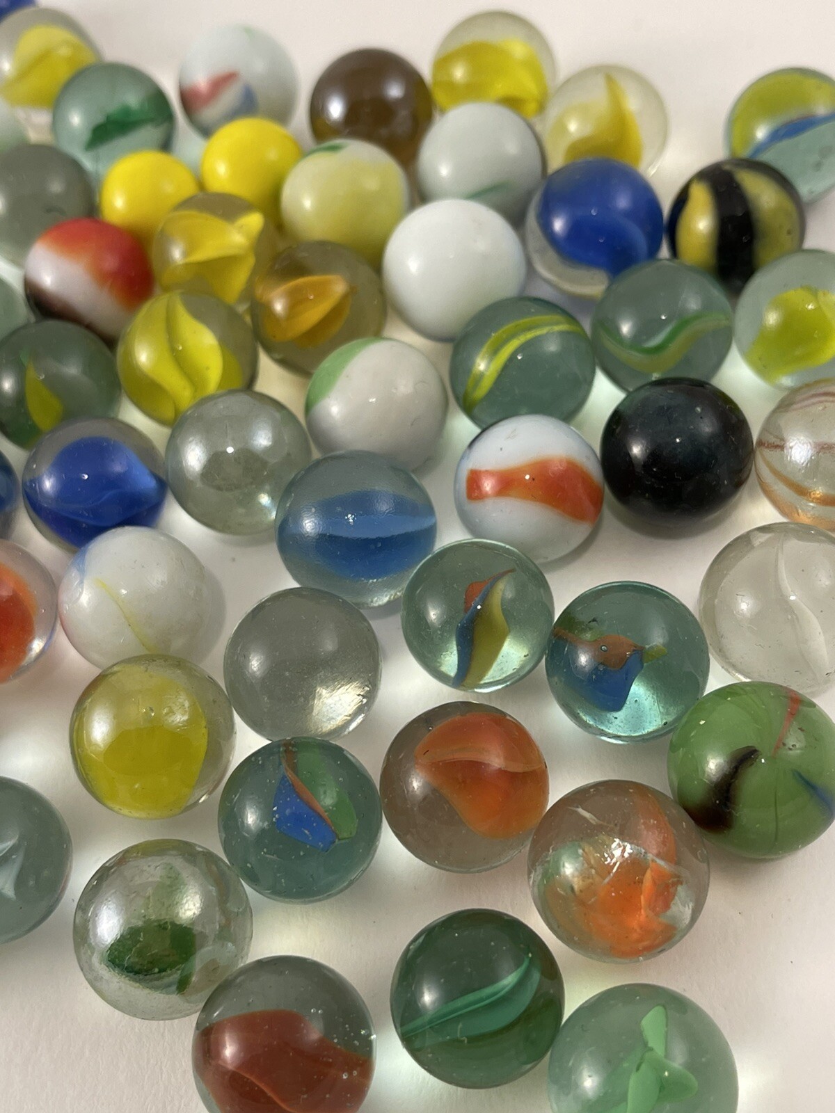 Vintage Marble Lot, Lot Of 198 Marbles
