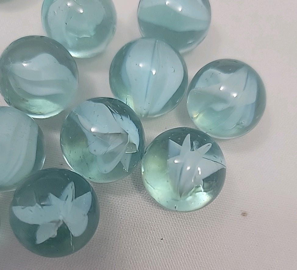 Vintage 6 Vein Cat’s Eye Marbles 5/8 diam. Near Mint Condition Lot 14 aquamarine