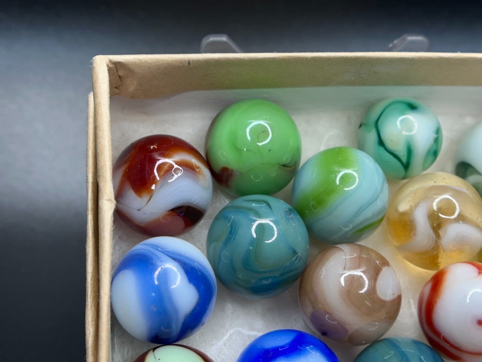 (15) Vintage Alley Agate Heaton Ravenswood Swirl Marbles Lot – Very Nice!