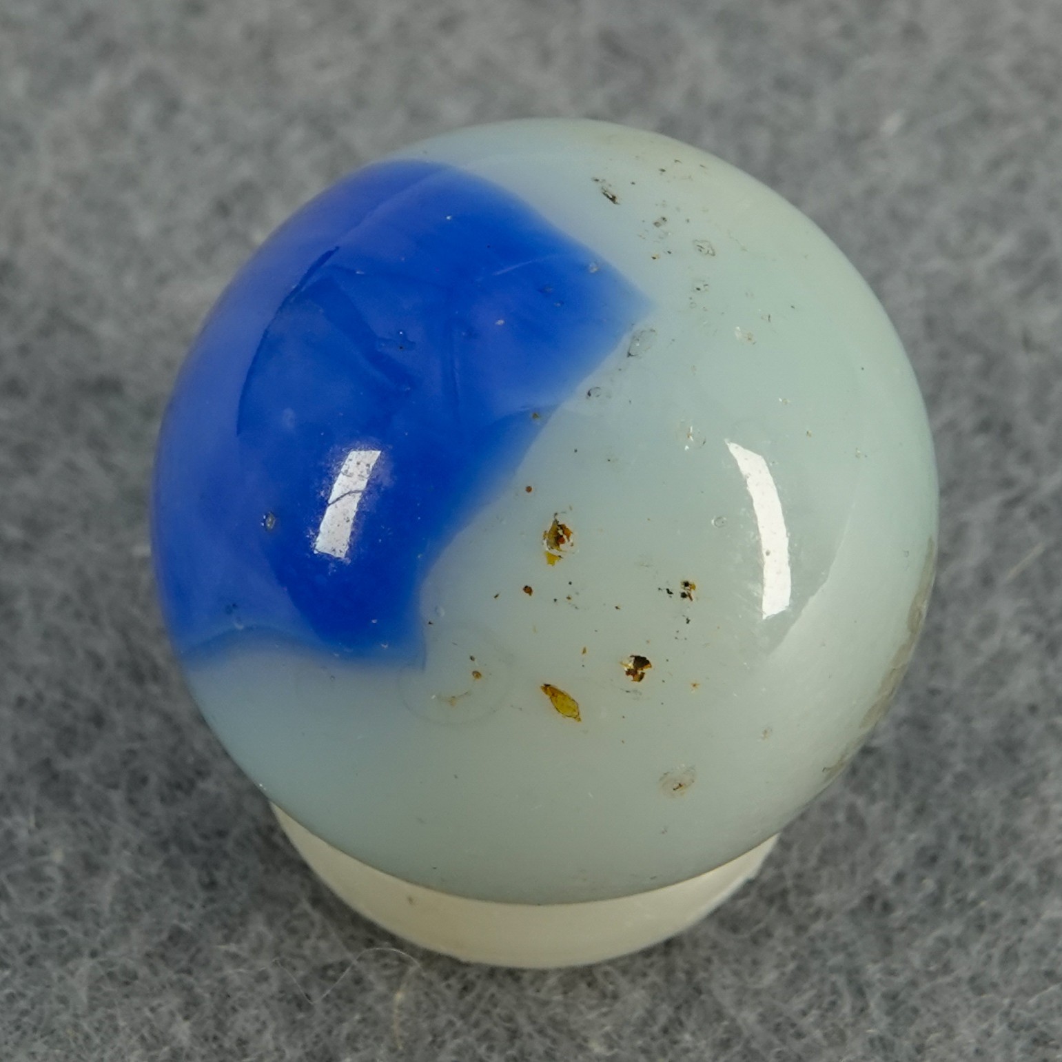 Marbles: PELTIER GLASS COMPANY, Character Marble. Sandy. 21/32″. NM+) (8.8)