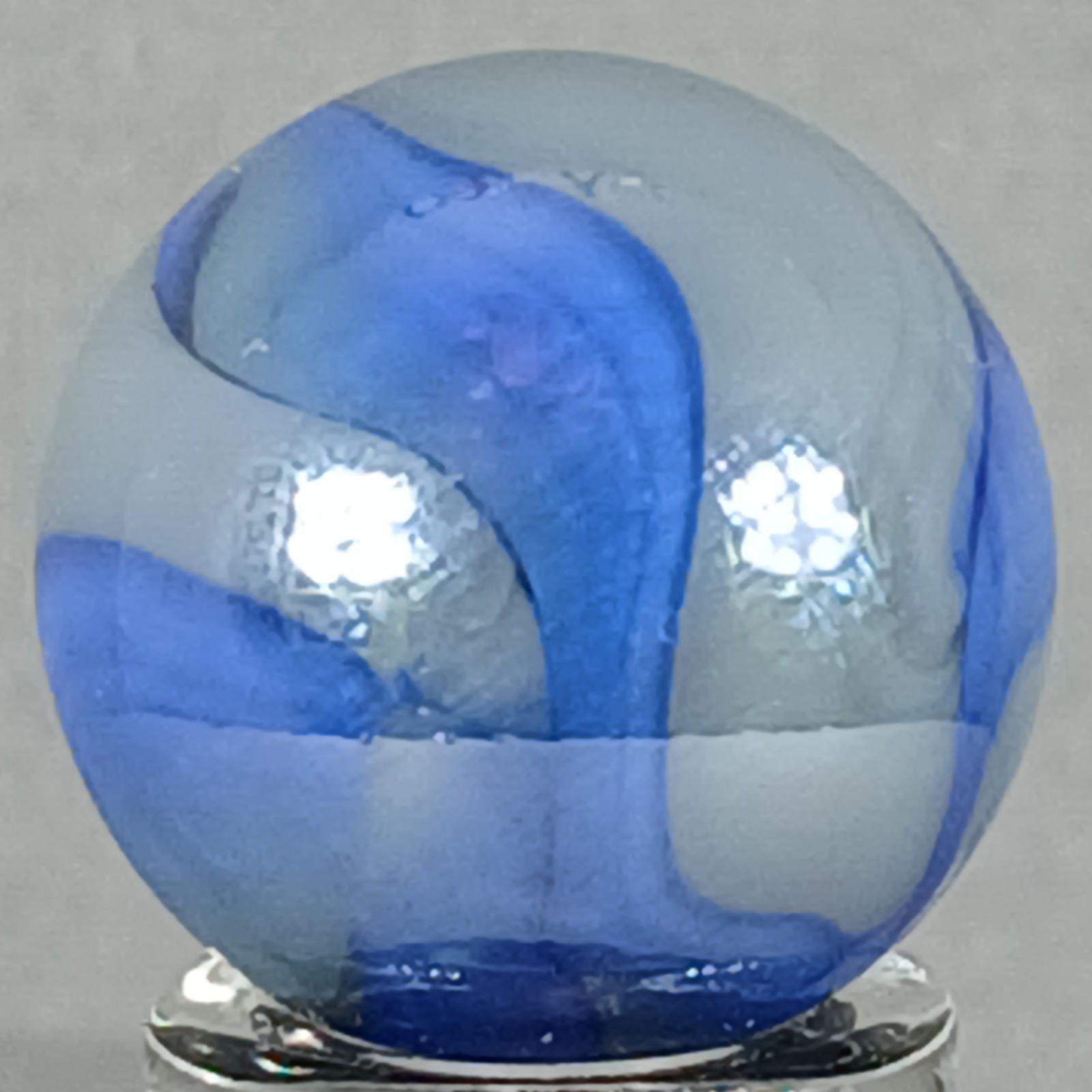 Vacor Alien Marble .61 Inches Near-Mint Condition Combined Shipping
