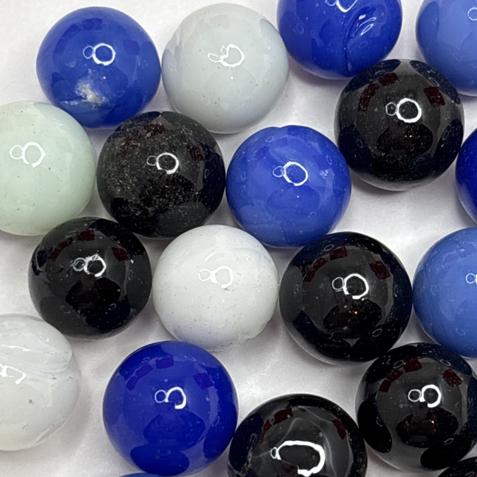 Vintage Bright Color Glass Marbles Lot of 25 Peewee Size O