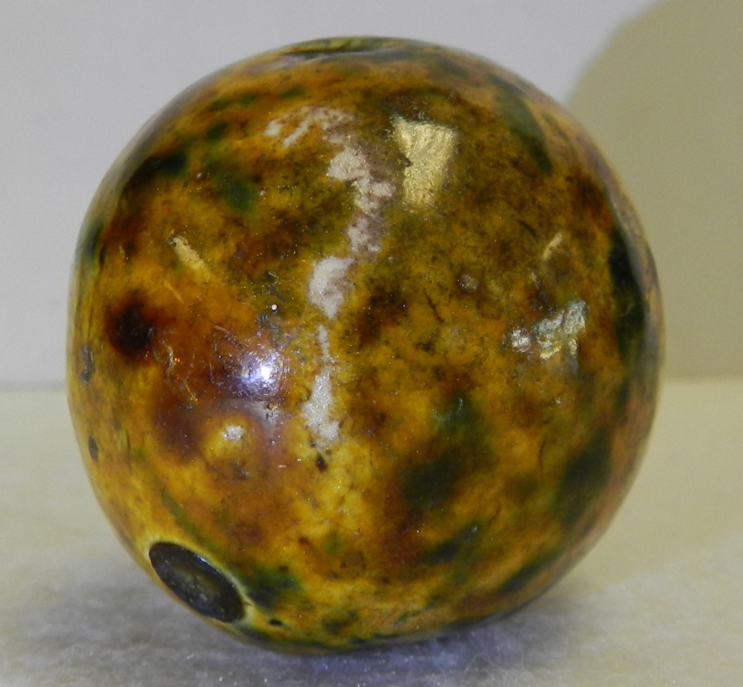 #21110m Huge 1.43 Inches Speckled German Handmade Bennington Marble