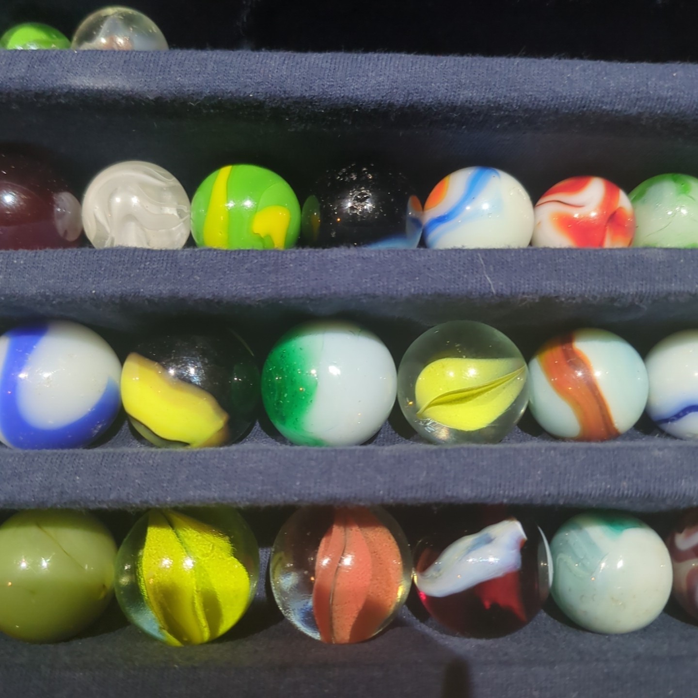 Lot Of Vintage Glass marbles. CAC, Akron agate, Peltier, Vitro Etc. 47 Total