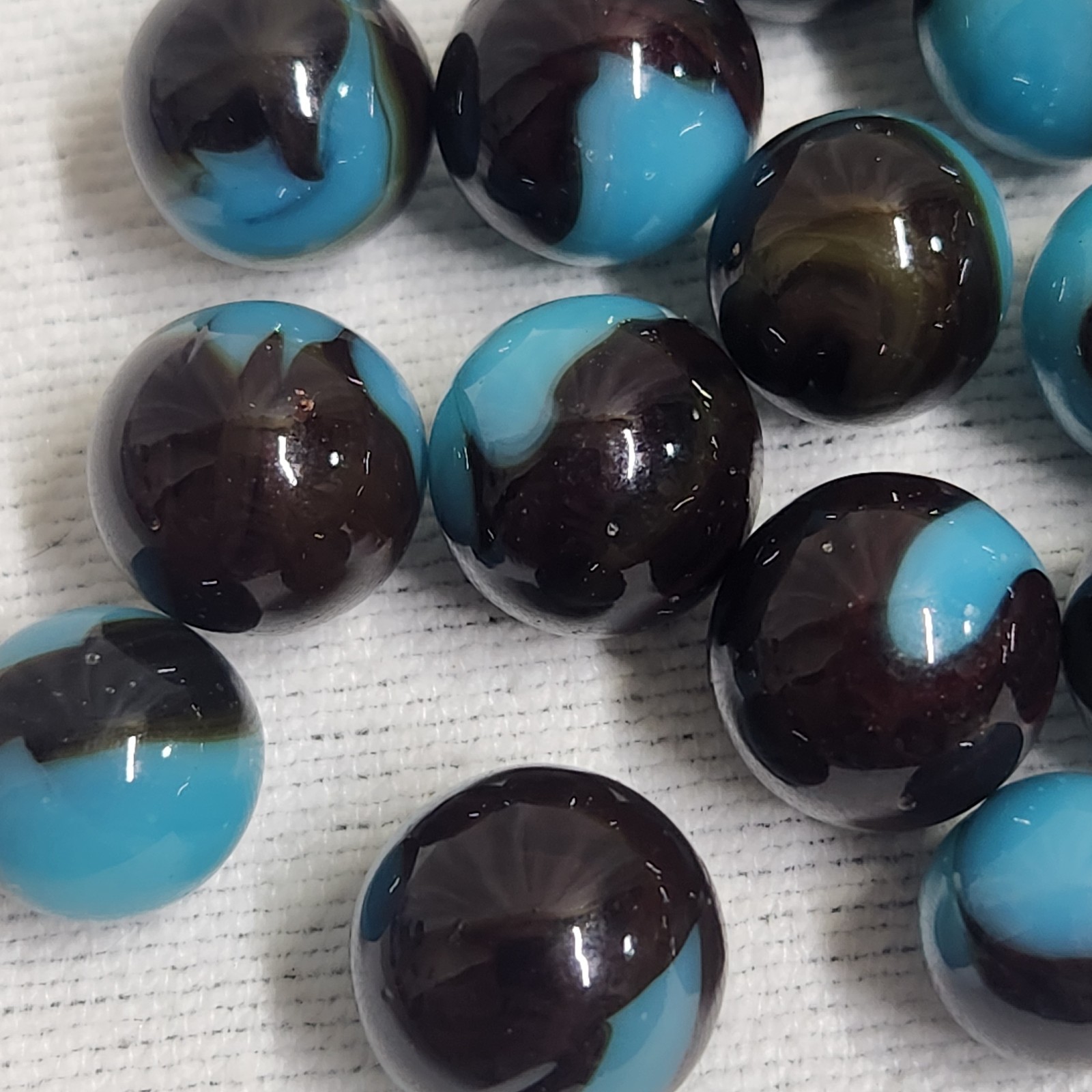 Vintage Dark Brown And Blue Swirl Marbles Lot Of 19