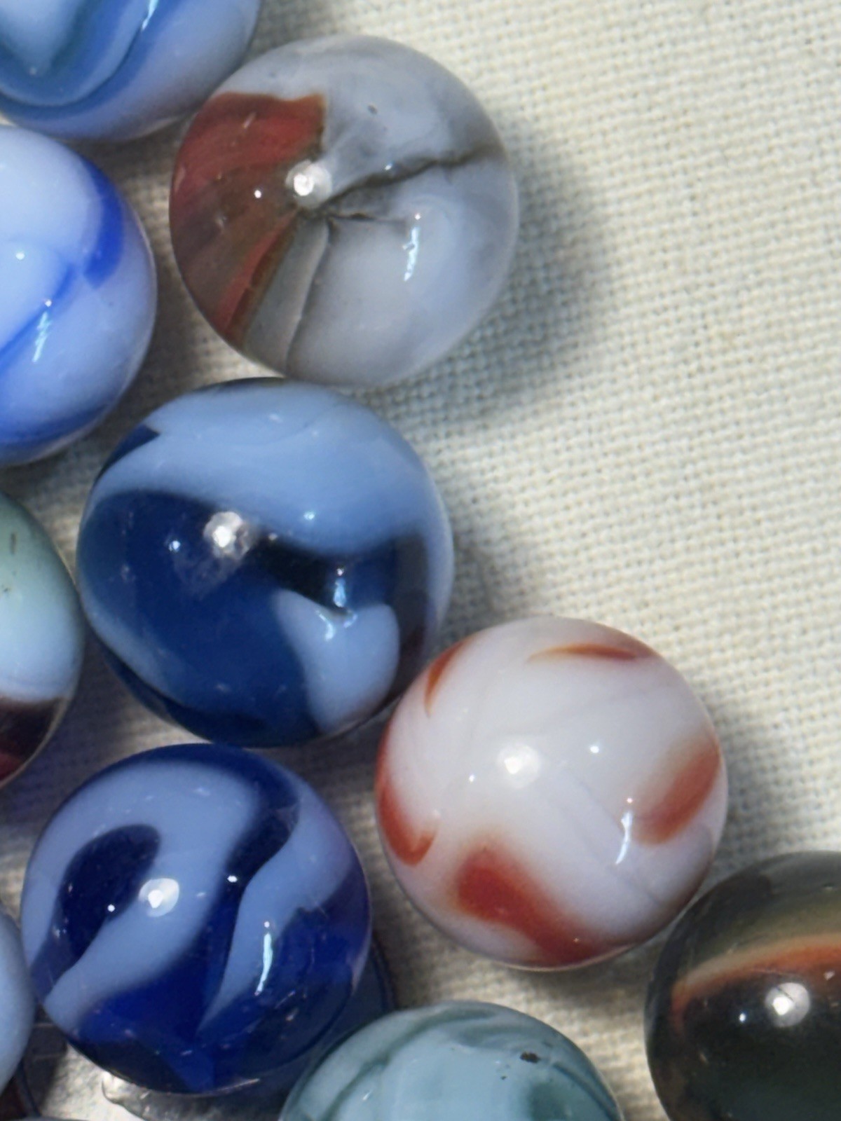 Peltier, Vitro, Marble King, West Virginia, Lot Of 33 Vintage Glass Marbles