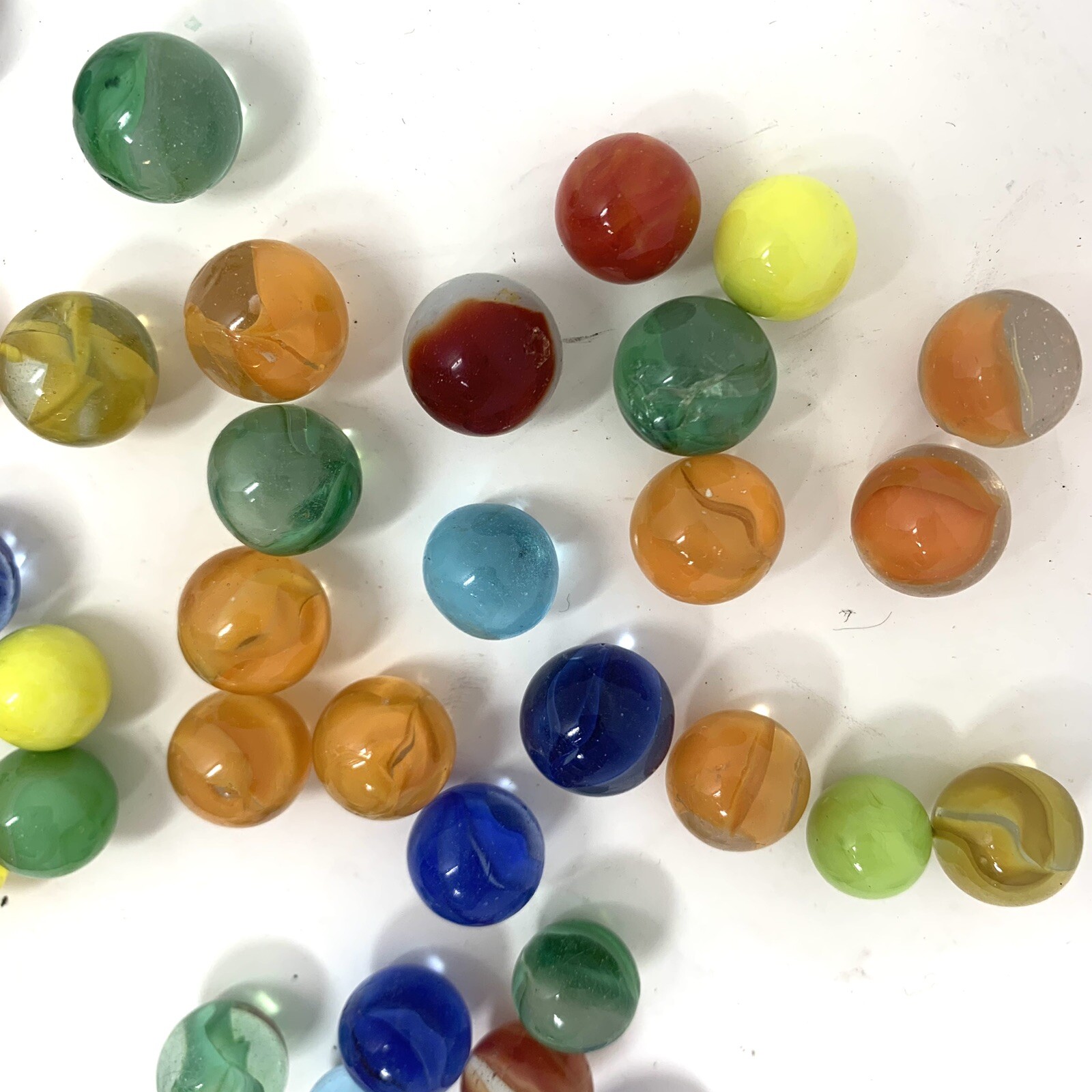 Vintage Lot Of 36 Marbles Cats Eye And Other Misc Types Of Marbles