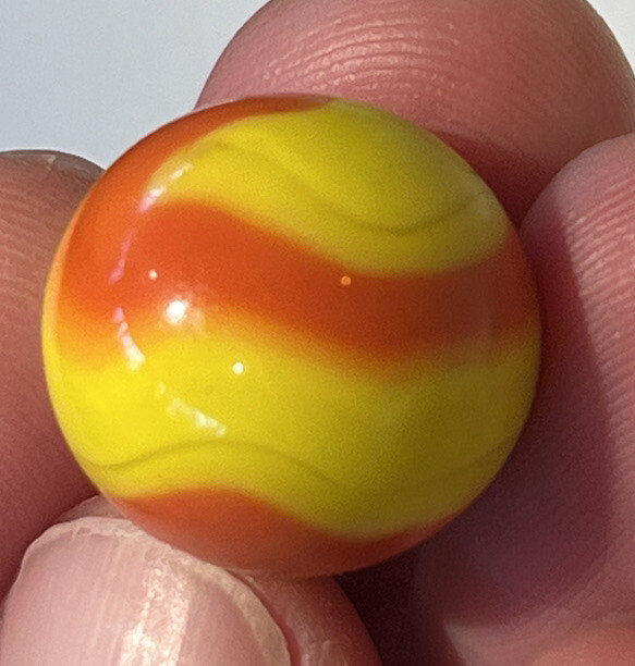 Early Machine Made 11/16”Akro Two Color Corkscrew Swirl Orange Yellow Marble NM+