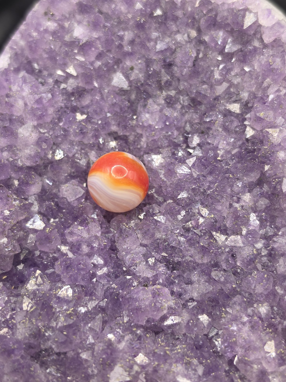 Vintage AKRO AGATE ORANGE – WHITE