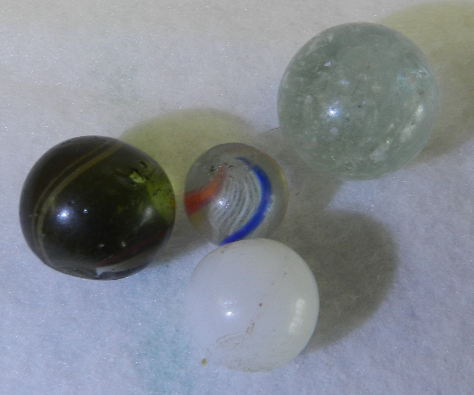 #20501m Vintage Group or Lot of 4 German Handmade Marbles .50 to .76 Inches