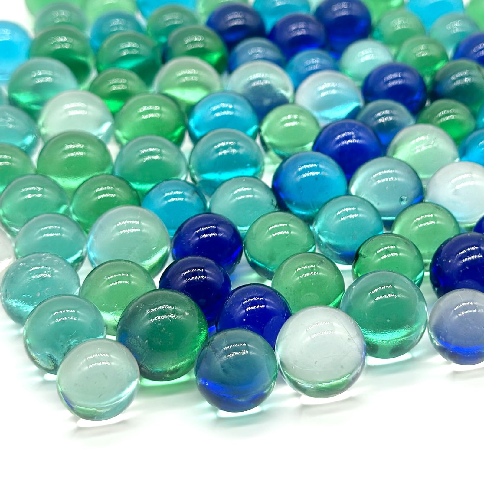 Lagincig 97Pcs Glass 14mm & 16mm Mixed Sizes, Multi-color Mix (5 Colors)