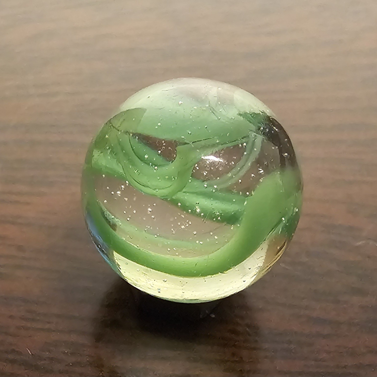 Vintage Vacor Green Spaghetti Ribbon .625″ Glass Marble