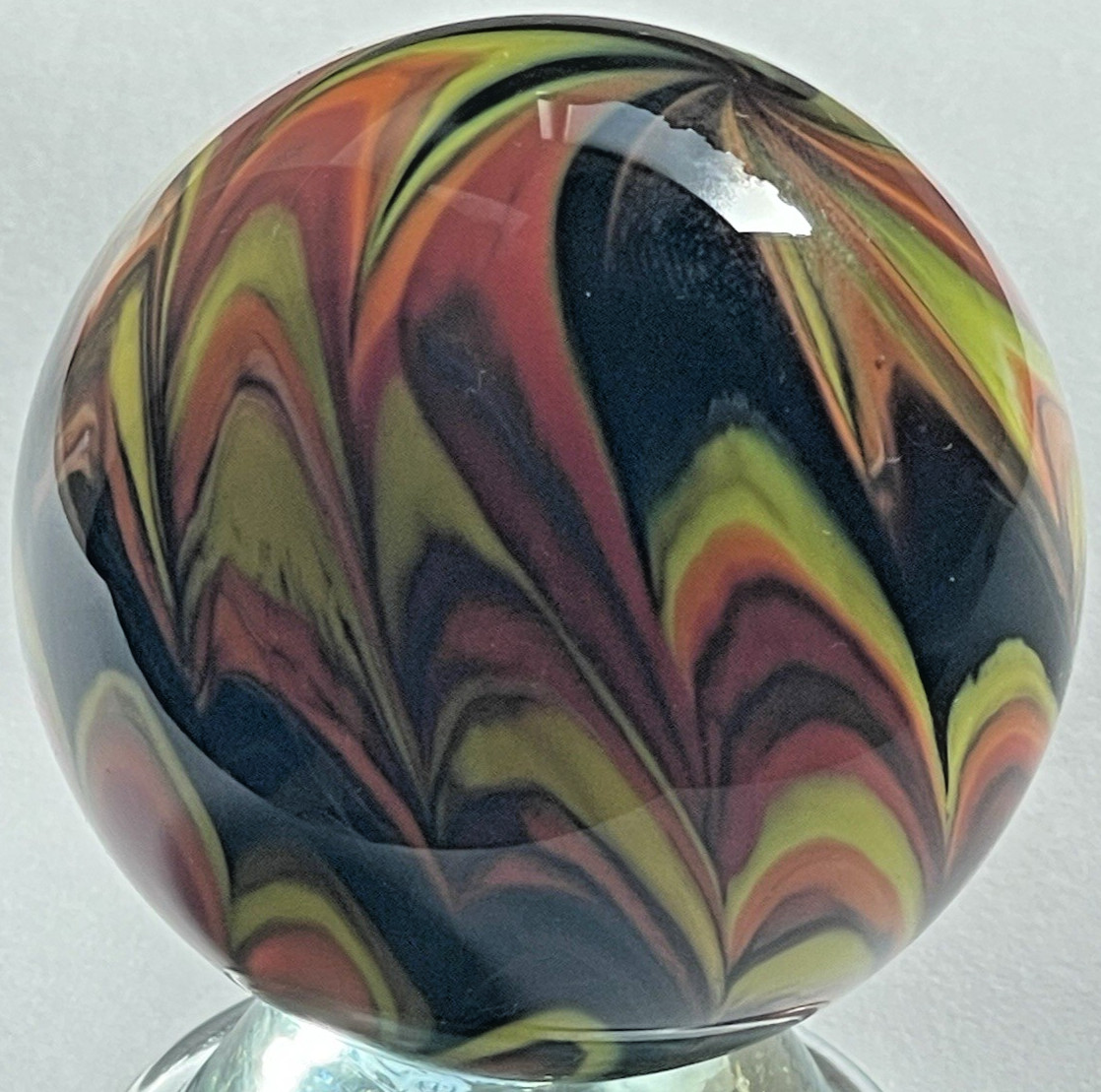 VTG 2008 STEVE DAVIS MARBLE SIGNED HANDMADE GLASS ART 1.97″ RED YELLOW ORANGE