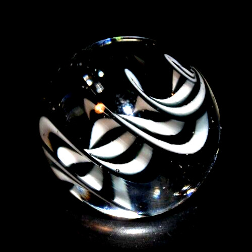 BRYAN TRILLAS GLASS MARBLE/.756″-BLUE BLACKLIGHT ZEBRA-BLUE UNDER BLACKLIGHT
