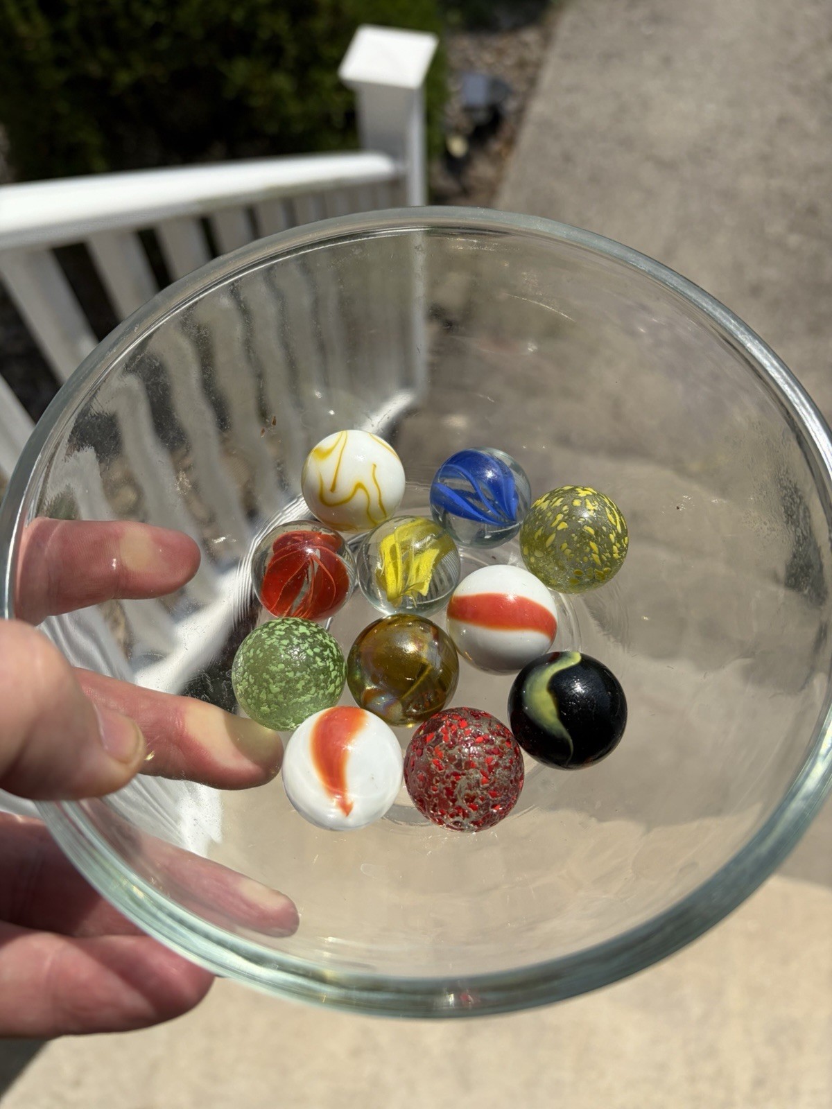 11 Shooters Lot Marbles Black Yellow Red Blue White Green, Frit Great Condition