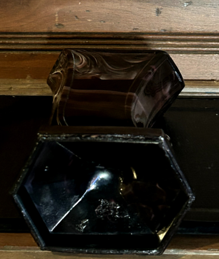 Antique 7″ Met Museum Pressed Purple Marble Glass Made in England 1880-90 Slag?