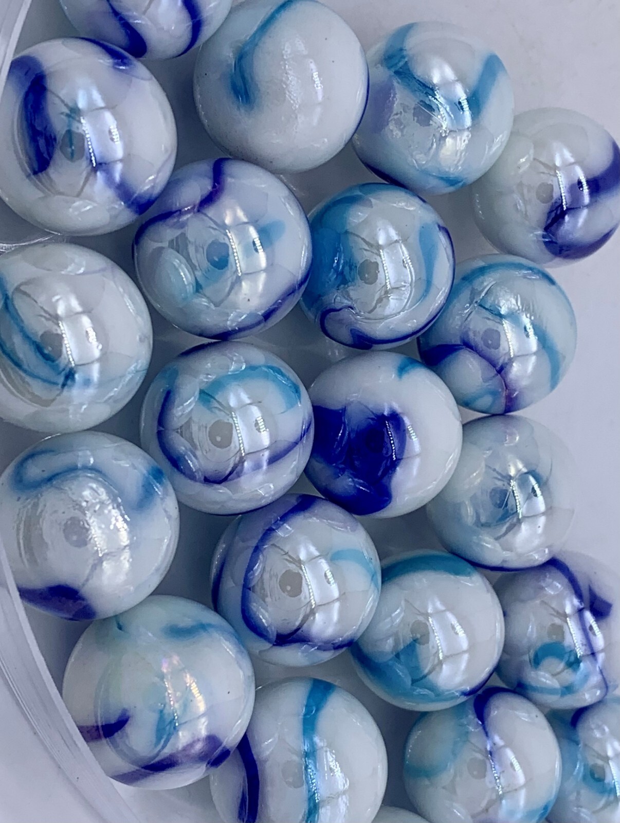 New for 2023! Bulk 16mm Jellyfish2 Glass Marble Players (5/8″) Pk 100 Vacor HOM