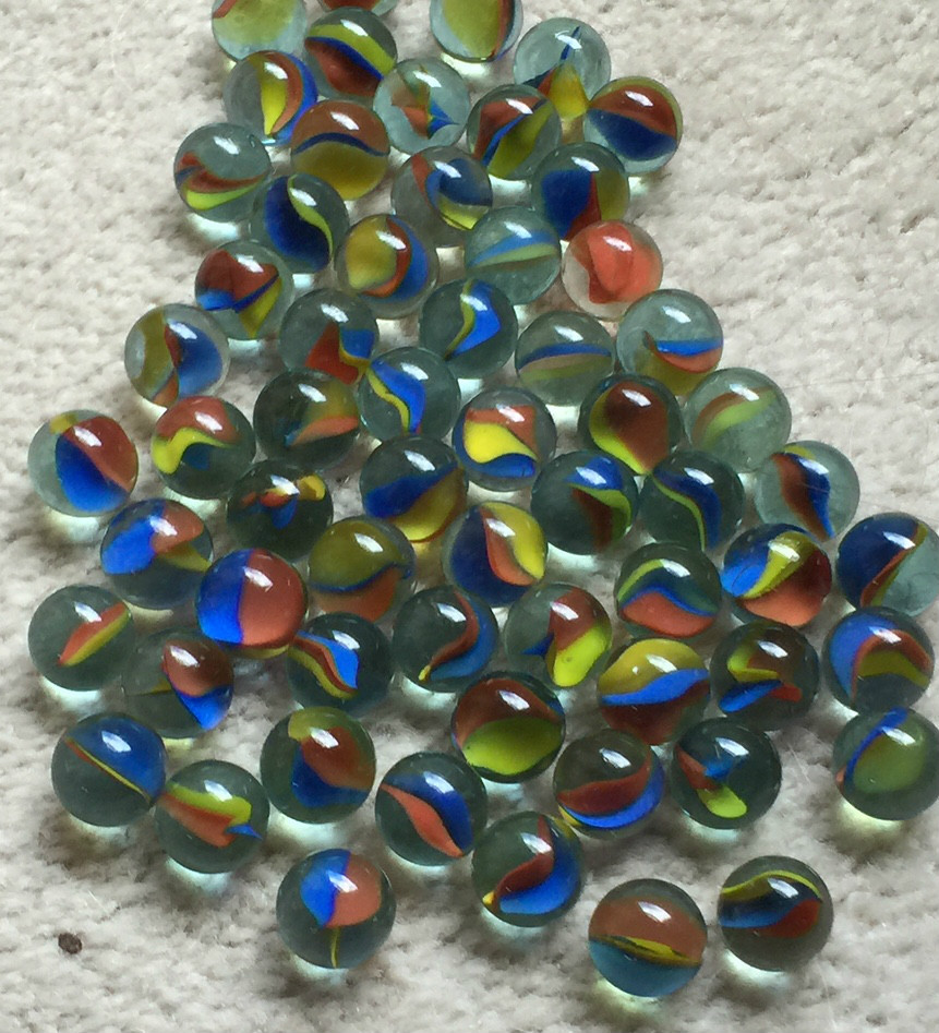Lot of marbles, different sizes & styles, some vintage, pouch