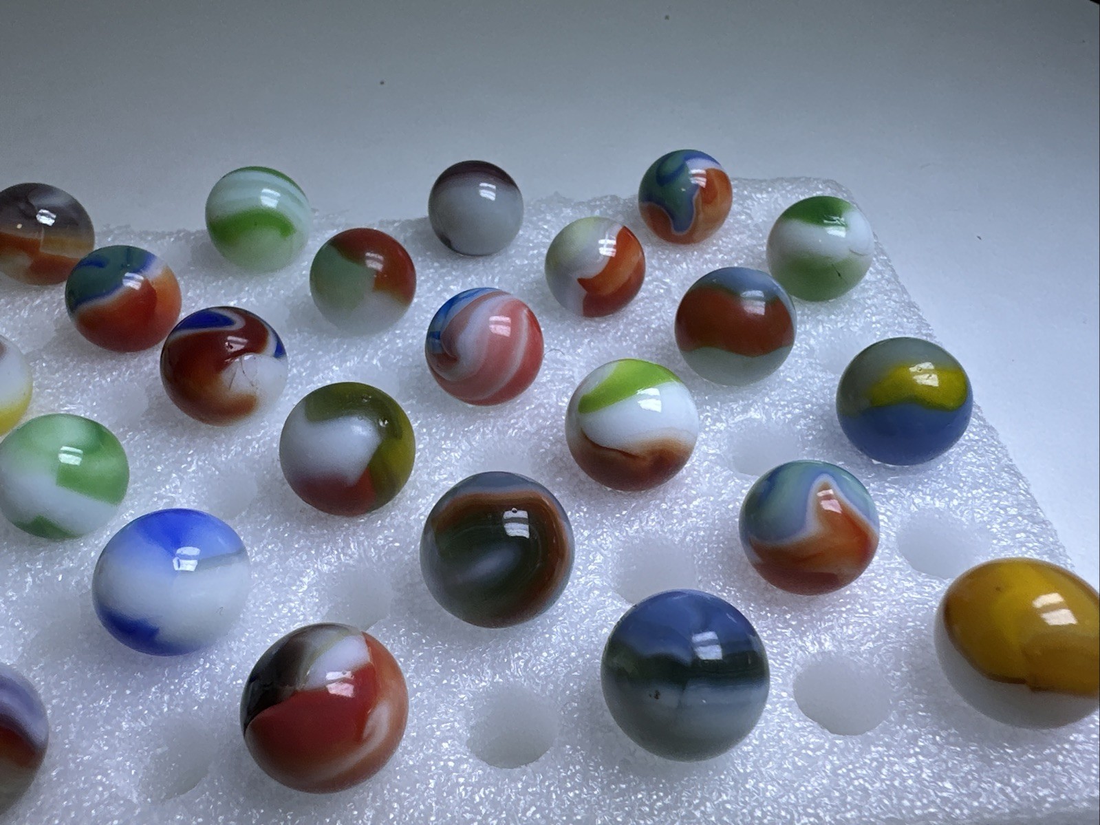 348 Awesome Mixed Lot Of 30 Vintage Vitro Agate Marbles!