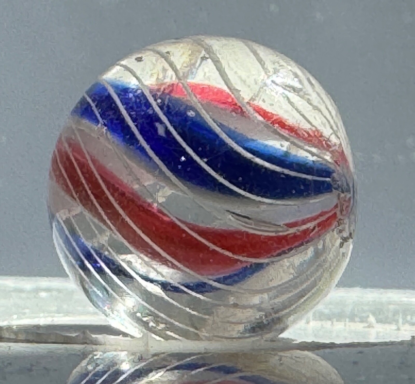 Caged 4 Ribbon Divided Core Marble 17mm (11/16”)