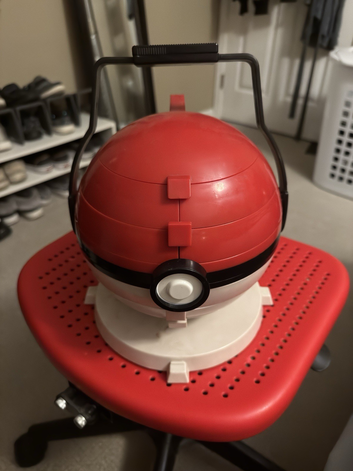 Pokémon Pokeball Marble Run Set w/ 61 Assorted Glass Marbles