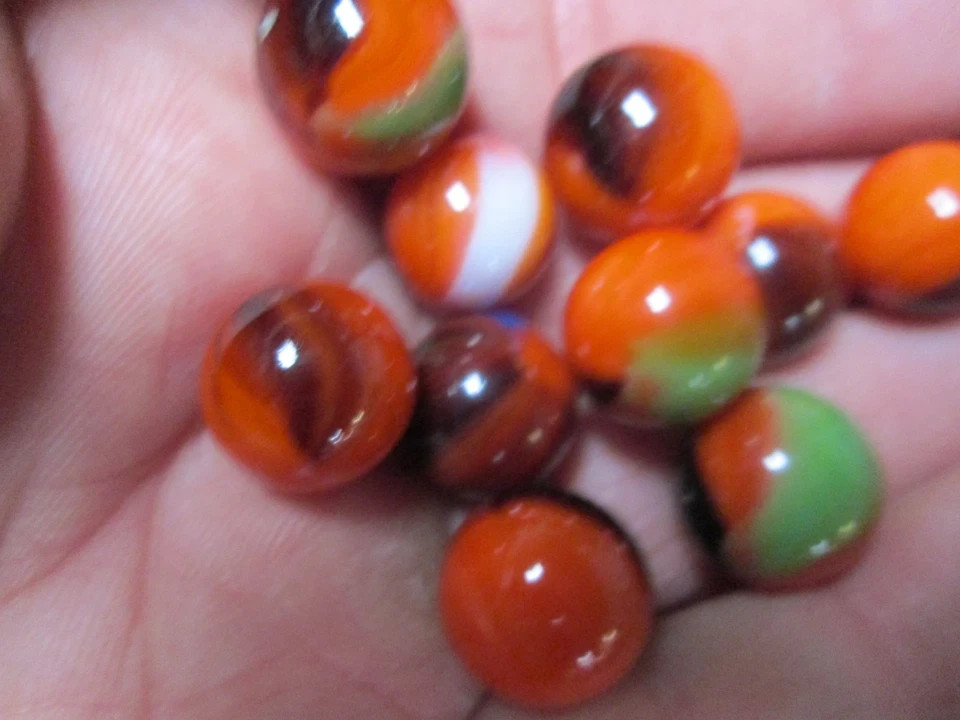 2 POUNDS 9/16 INCH CLOWNFISH MEGA / VACOR MARBLES