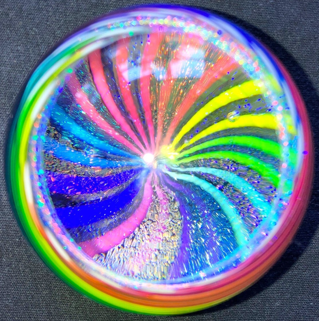 JAMES ALLOWAY Art GLASS MARBLE + STAND 2.87″ Huge DICHROIC RAINBOW VORTEX Signed