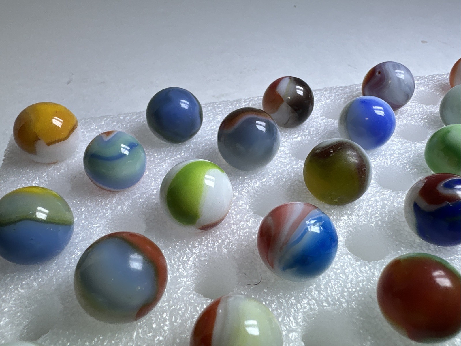 348 Awesome Mixed Lot Of 30 Vintage Vitro Agate Marbles!