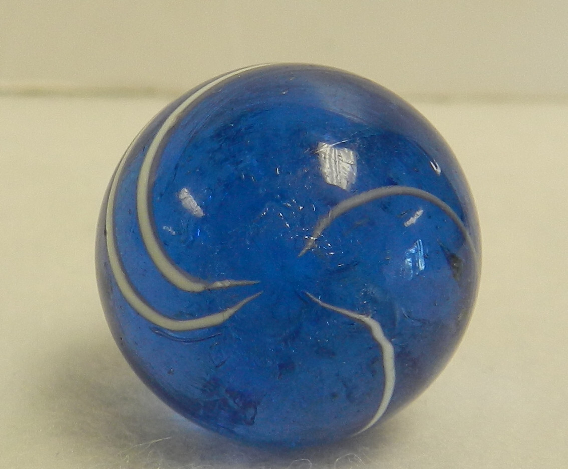 #17133m Very Nice .73 In German Handmade Blue Glass Marble With Inner Ghosting
