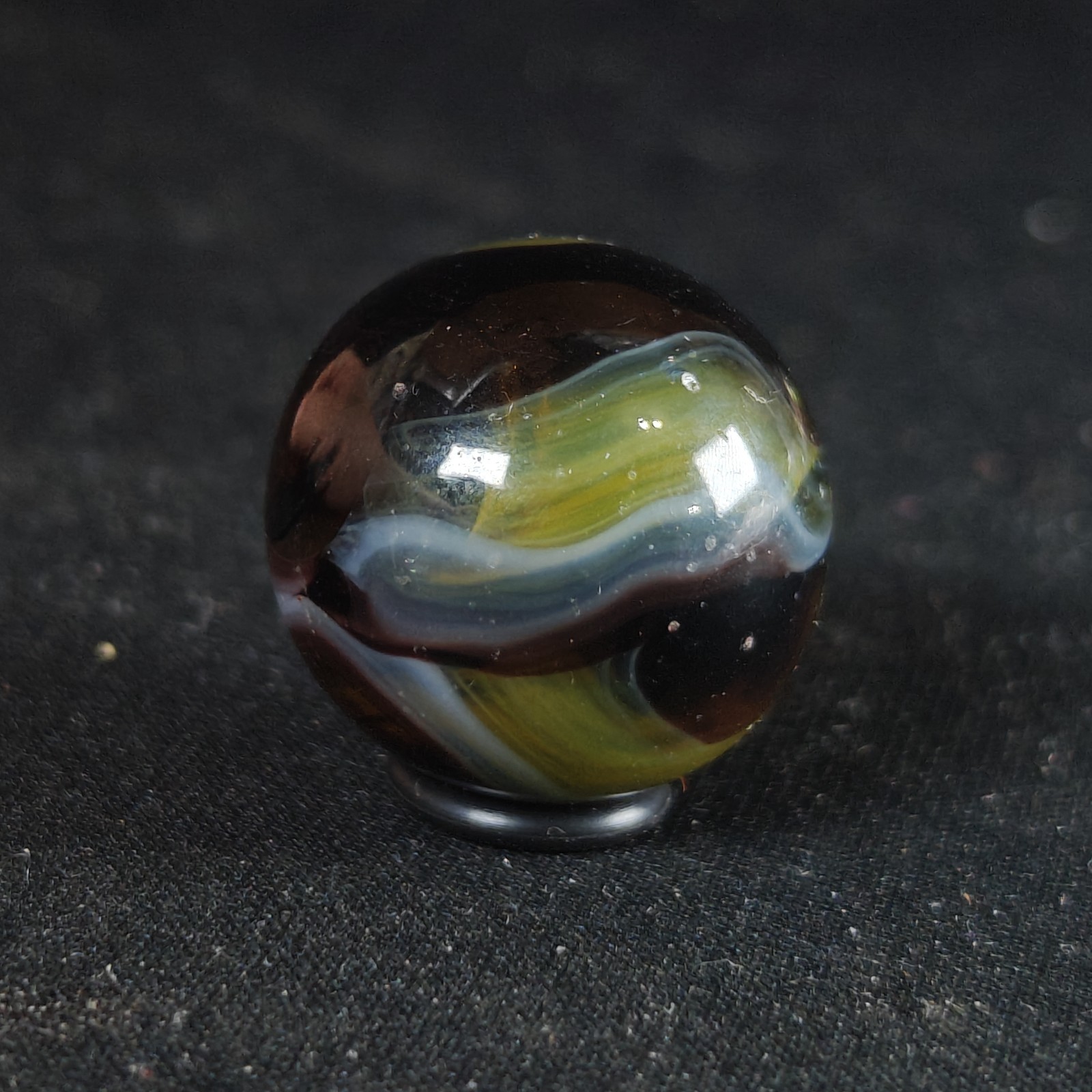 Champion Marble New Old Fashioned Shooter Swirl 1″