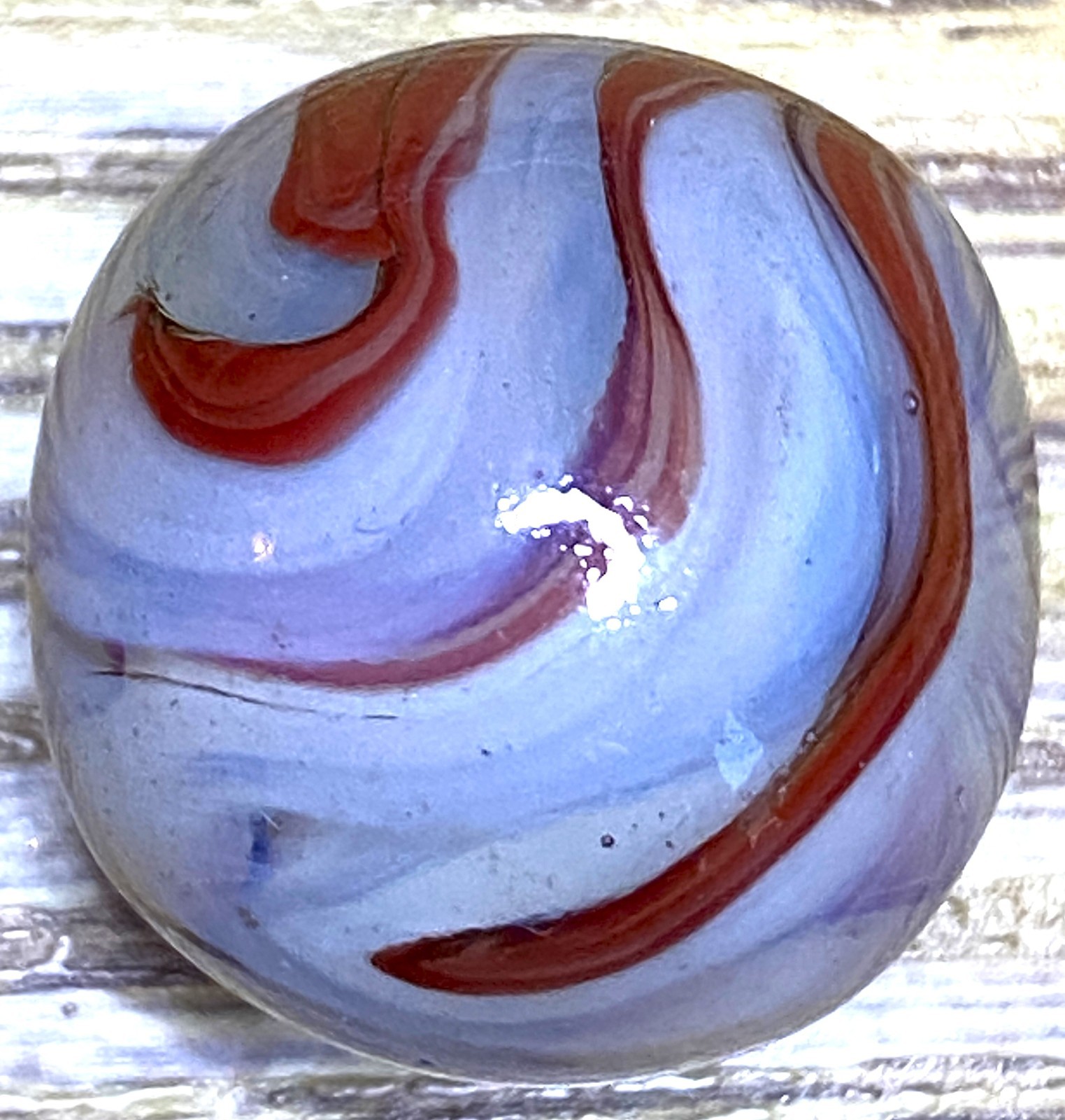 OXBLOOD FLAMES CONTRASTY COLORS TRANSPARENT OOR SWIRLED SHOOTER .73/4/5″ M694