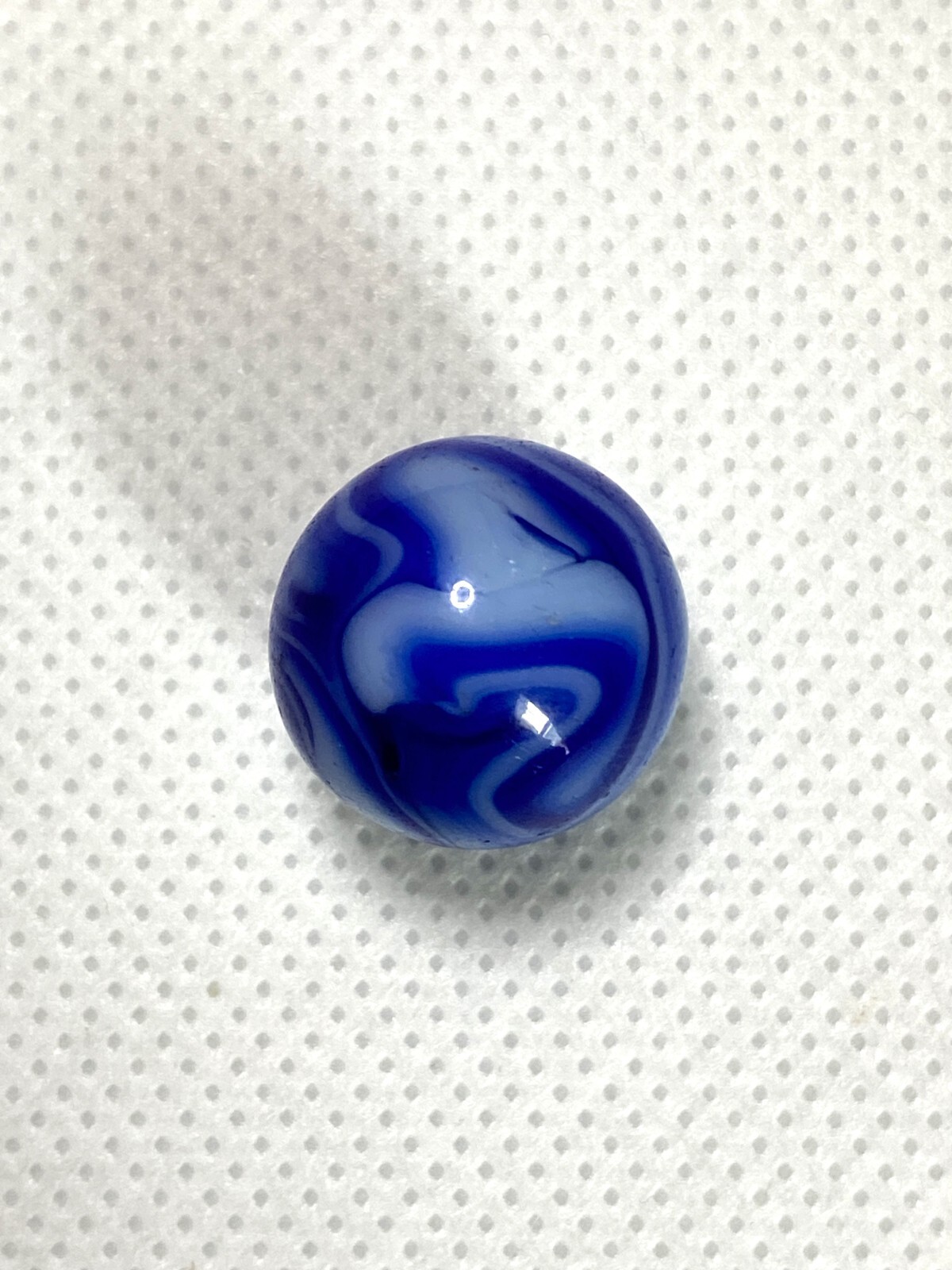 STUNNING ALLEY AGATE CALLIGRAPHY COBALT BLUE SWIRL SOLID BASE .63″ NM+/- MDD171
