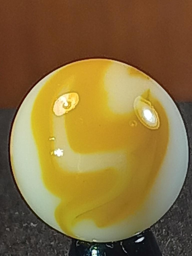 5/8″ Alley Heaton Liquid Sun Ice White Swirl Near Mint Serious Marble B175