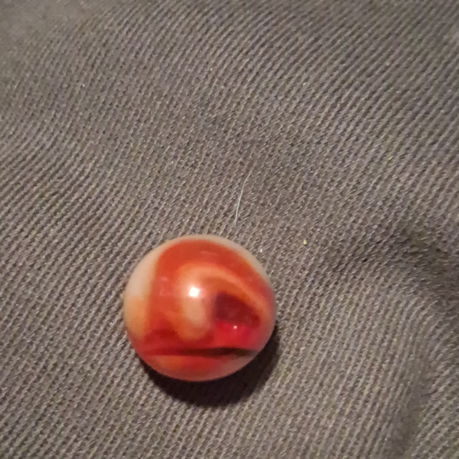 Red and White Swirl Machine Made Toy Marble for Ages 8-17 Years & Up