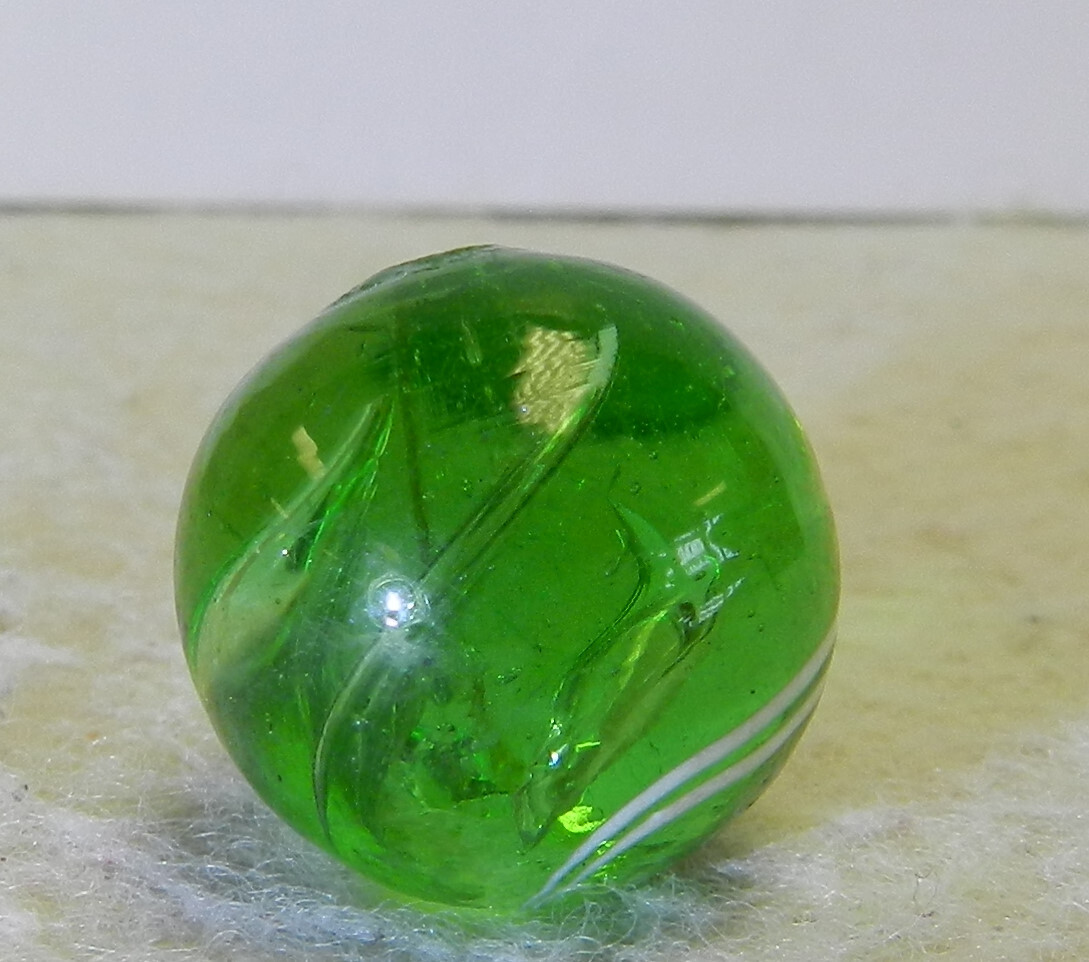#15711m Very Nice Green Glass German Handmade Marble .67 Inches